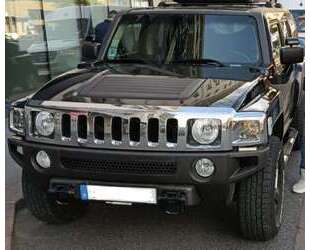 Hummer H3 