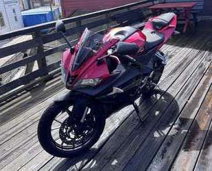 Maserati YZF-R125 