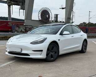 Tesla Model 3 Gebrauchtwagen
