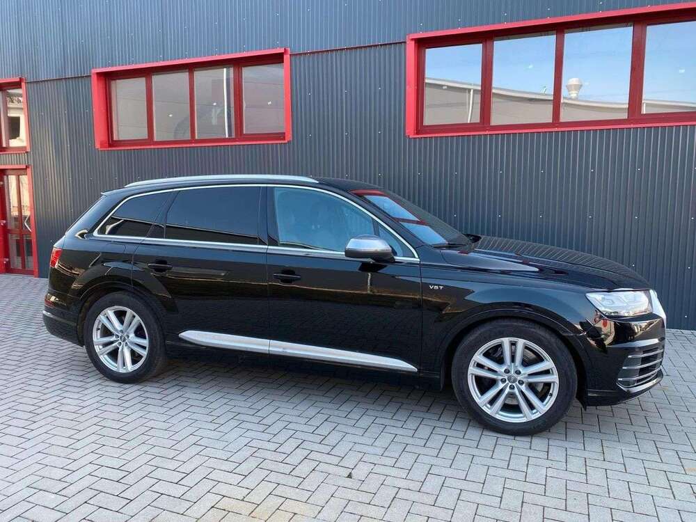 Q7