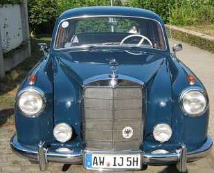 Mercedes-Benz 220 Gebrauchtwagen