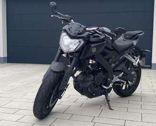 Yamaha MT-125 