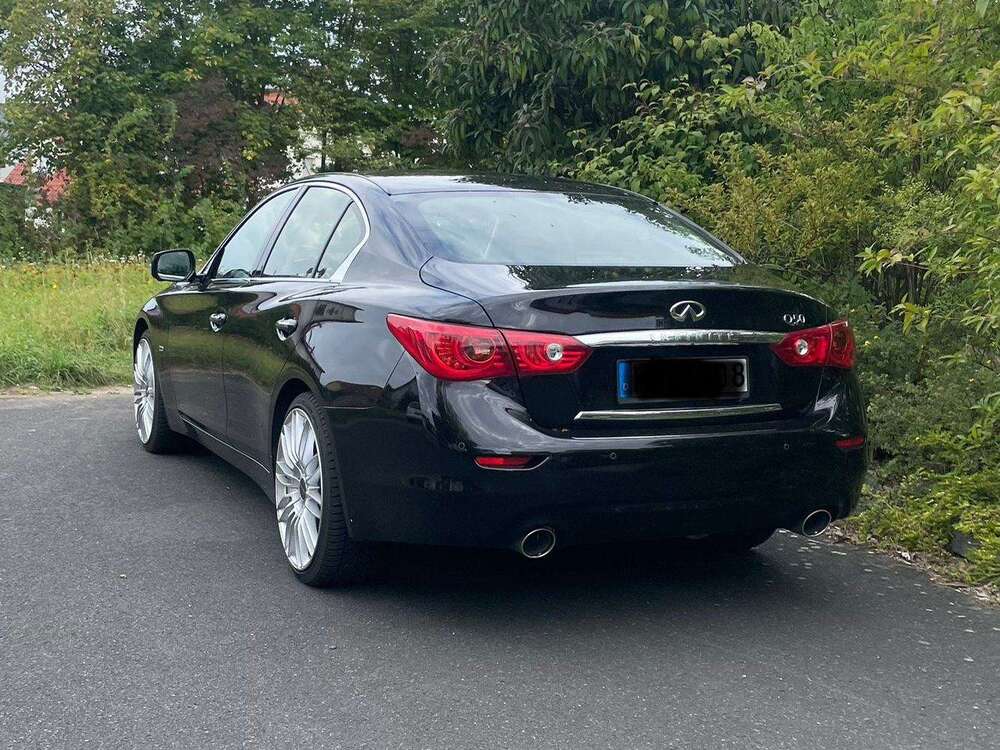 Q50