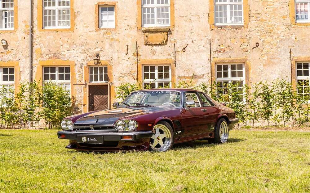XJS
