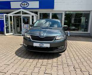 Renault Rapid/Spaceback 
