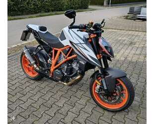 KTM 1290 Super Duke R Gebrauchtwagen