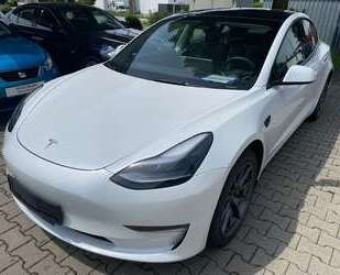 Tesla Model 3 Gebrauchtwagen
