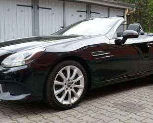 Mercedes-Benz SLC 180 Gebrauchtwagen