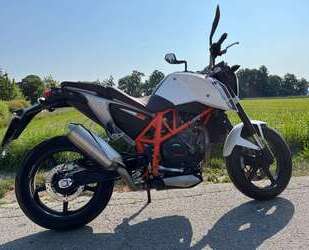 KTM 690 Duke Gebrauchtwagen