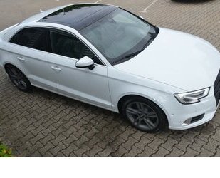 Audi A3 S-LINE Limo 6-Gang DSG NAVI Teilleder DAB+++ Gebrauchtwagen
