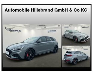 Hyundai i30 N Performance Klasenumbau Schalensitze LED App 