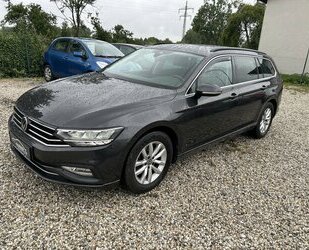 VW Passat Variant Business Automatik Navi SHZ PDC Kam Gebrauchtwagen