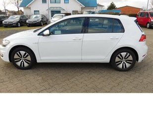 VW e-Golf VII Comfor 1-Gang Automatik 4Trg Navi Gebrauchtwagen