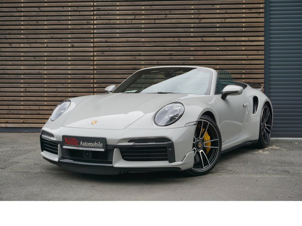 911