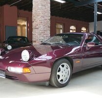 Porsche 928