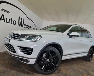VW Touareg V6 TDI R-line,AHK3,5t Luft Pano Led 4Mot Gebrauchtwagen