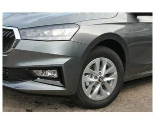 Skoda Fabia TSi DSG Alu LED Climatronic AHK Gebrauchtwagen