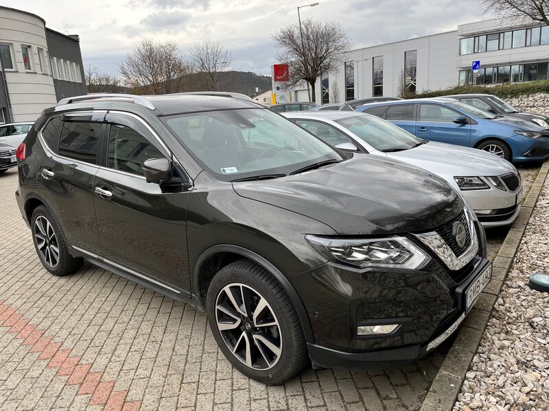 X-Trail