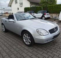 Mercedes-Benz SLK 230
