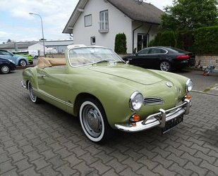 VW Karmann Ghia Cabrio vollständig restauriert Oldtimer