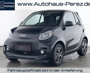 Smart ForTwo EQ Cabrio EXCLUSIVE-LED-TEMPOMAT-KAMERA Gebrauchtwagen