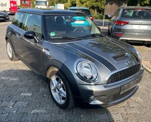 VW Cooper S 