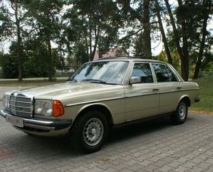 Mercedes-Benz 230 Gebrauchtwagen
