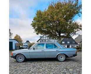 Mercedes-Benz E 300 Gebrauchtwagen
