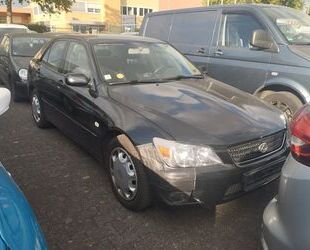 Lexus IS 200 Gebrauchtwagen