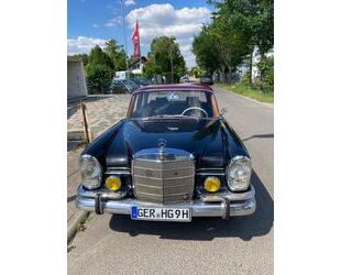 Mercedes-Benz 220 Gebrauchtwagen