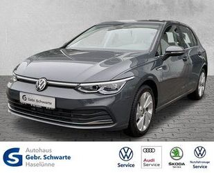 VW Volkswagen Golf VIII 1.5 eTSI DSG Style AHK+LED+NA Gebrauchtwagen