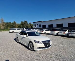 Toyota Crown Gebrauchtwagen