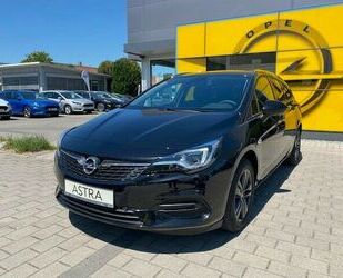 Opel Opel Astra ST Design&Tech 1.2l 145PS Kamera/Navi/L Gebrauchtwagen