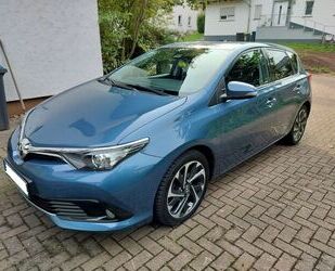 Toyota Auris Gebrauchtwagen