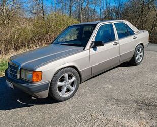 Mercedes-Benz 190 Gebrauchtwagen