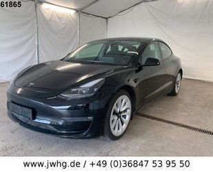 Tesla Model 3 Gebrauchtwagen