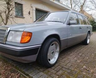 Mercedes-Benz 230 Gebrauchtwagen