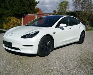 Tesla Model 3 Gebrauchtwagen