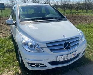 Mercedes-Benz B 180 Gebrauchtwagen
