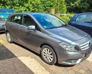 Mercedes-Benz B 180 Gebrauchtwagen