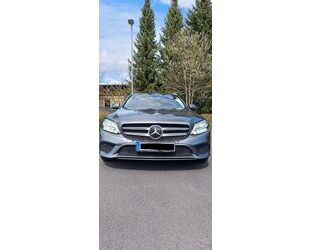 Mercedes-Benz 220 Gebrauchtwagen