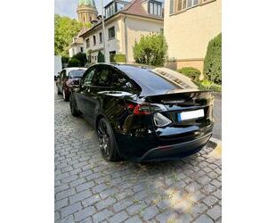 Tesla Model Y Gebrauchtwagen