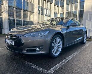 Tesla Model S Gebrauchtwagen