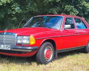 Mercedes-Benz 240 Gebrauchtwagen