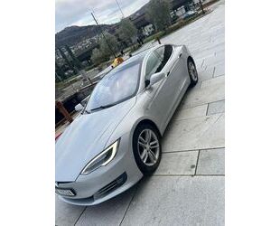 Tesla Model S Gebrauchtwagen