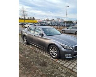 INFINITI Q70 Gebrauchtwagen