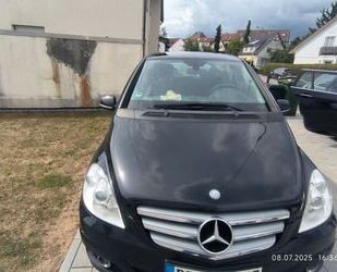 Mercedes-Benz B 180 Gebrauchtwagen