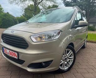 Ford Tourneo Courier Gebrauchtwagen