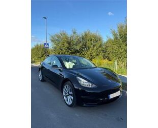 Tesla Model 3 Gebrauchtwagen