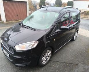 Ford Tourneo Courier Gebrauchtwagen